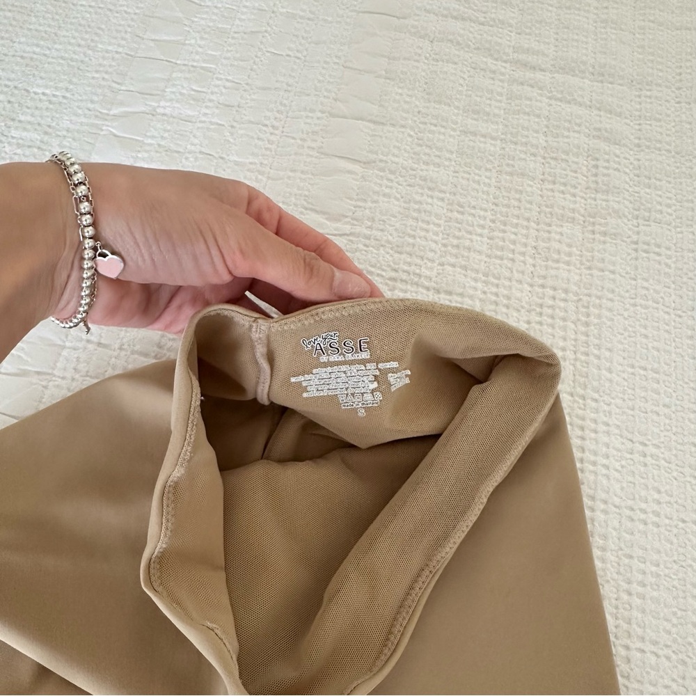 tan shapewear - Picture 3 of 4